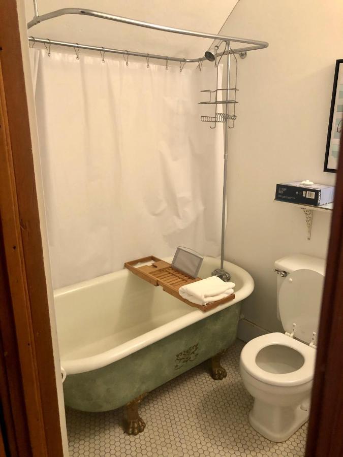 The Rogers House Inn Bed And Breakfast 林垦 外观 照片